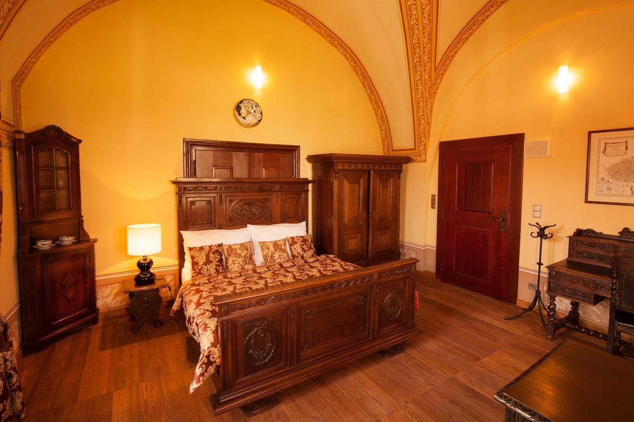 Hotel Zamek Valec Vladislav 외부 사진